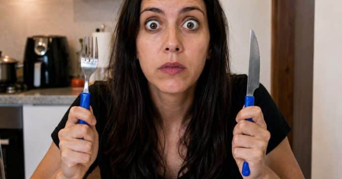 Você ainda usa talheres com ‘cabo de plástico’? É hora de olhar esse detalhe que muita gente ignora